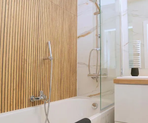 Komfortowy W Warszawie, Bemowo, Lazurowa, Blisko Metra Varsóvia