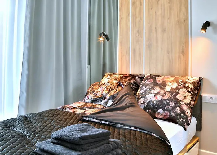 Komfortowy W Warszawie, Bemowo, Lazurowa, Blisko Metra Apartamento